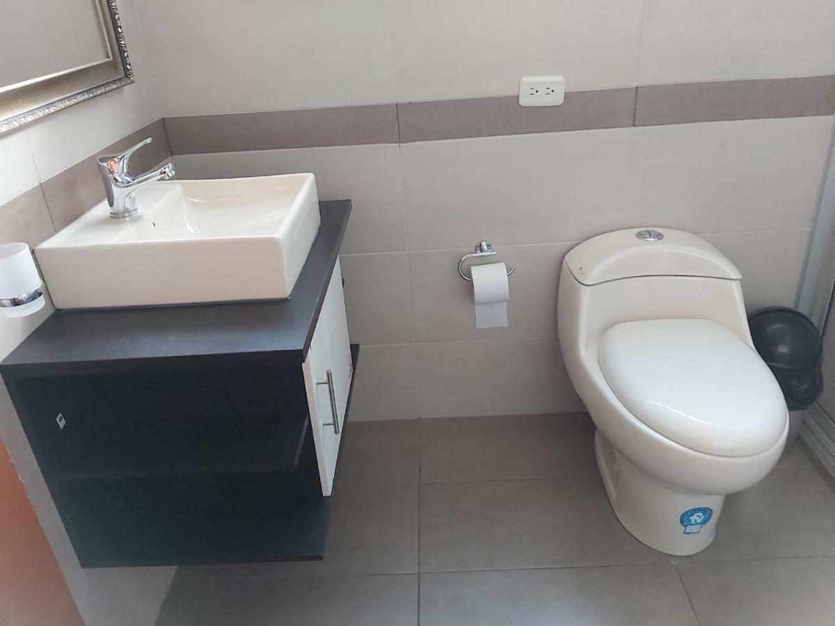 Hostal Tutamanda 2 Quito Eksteriør bilde